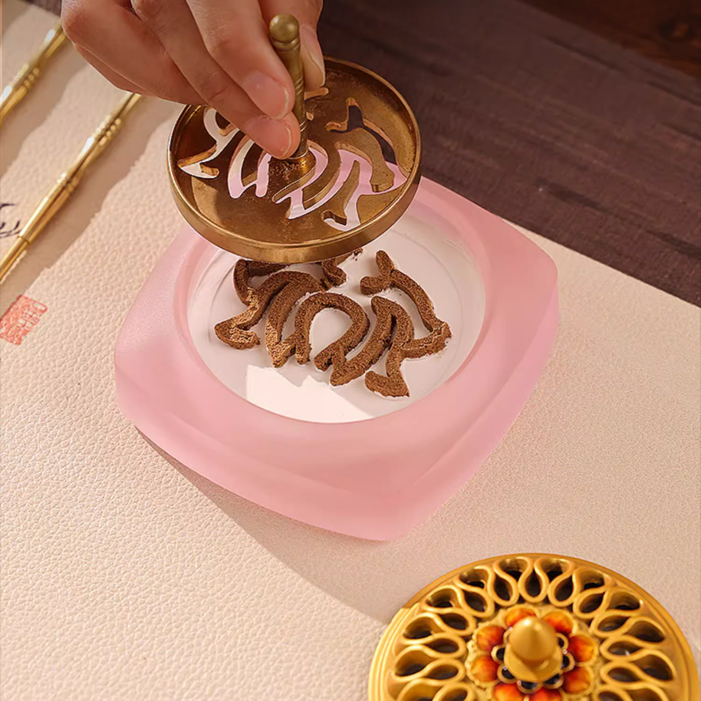 Exclusive Incense Burner Tempered Glass Colors Golden Lid